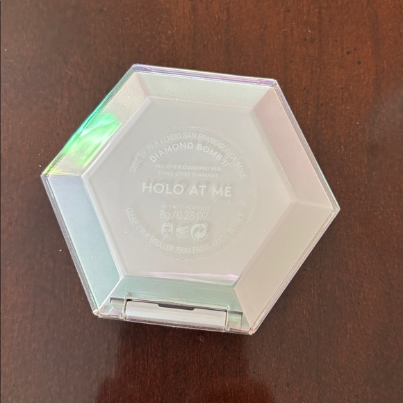 Fenty Beauty Diamond Bomb II Highlighter - Picture 6 of 9